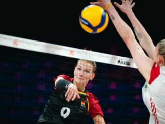 VNL Frauen GER POL volleyballworld 326x245 - DEUTSCHLAND VERLIERT TROTZ DEUTLICHER LEISTUNGSSTEIGERUNG GEGEN STARKE POLINNEN